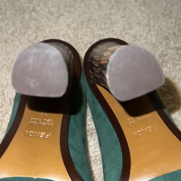 NWOT FENDI Oxblood Leather Pumps w Striped Stack Heel - Picture 10 of 11